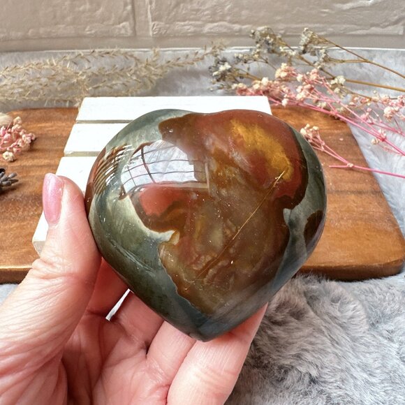 Beautiful Polychrome Jasper Heart - Picture 7 of 7